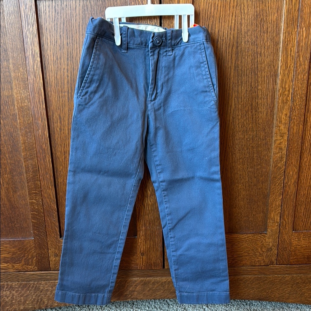 Crewcuts Size 5 Blue Chino Pants with adjustable waist
Excellent Used Condition